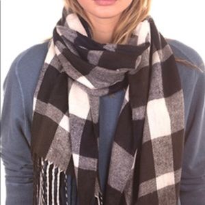 Plush Ultra Soft Plaid Scarf